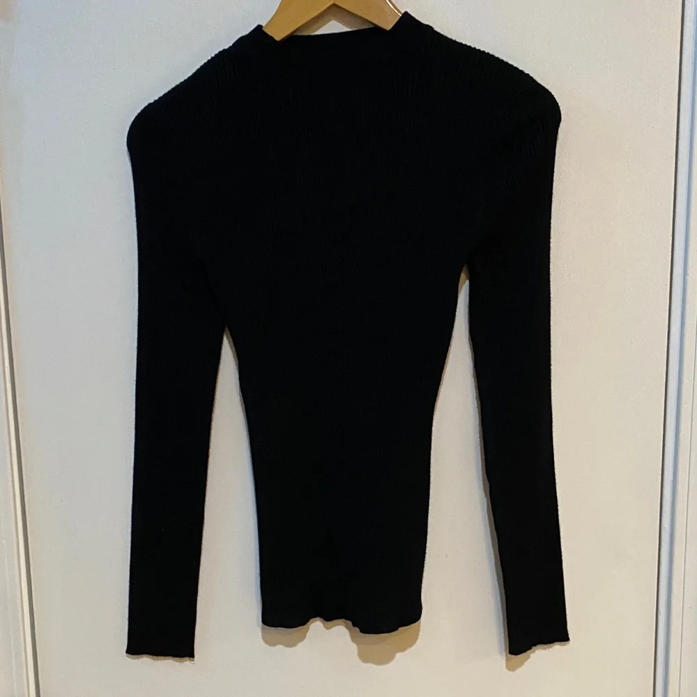 NOBO Classic Black Long Sleeve Tee - Picture 3 of 7